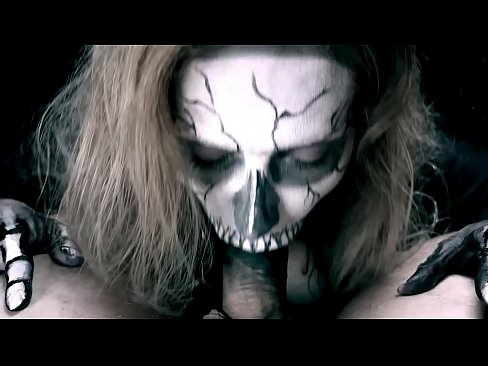 ❤️ Demoniczna dziewczyna ssąca kutasa swoimi czarnymi ustami i połykająca spermę. ❌ Porn video at pl.canalblog.xyz